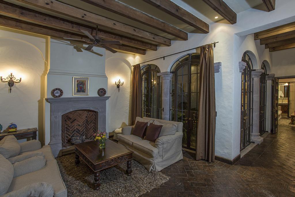 サン・ミゲル・デ・アジェンデCasa Huertas 22アパートメント エクステリア 写真